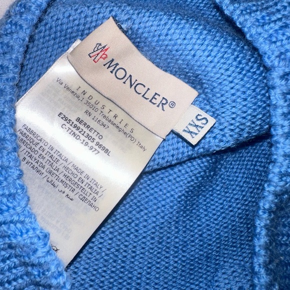 Moncler infant hat XXS - Picture 3 of 3